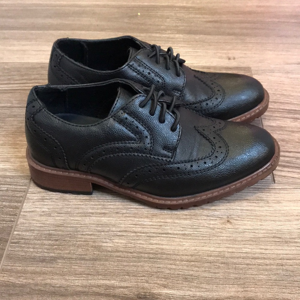 PERRY ELLIS WINGTIP OXFORDS! Size 12